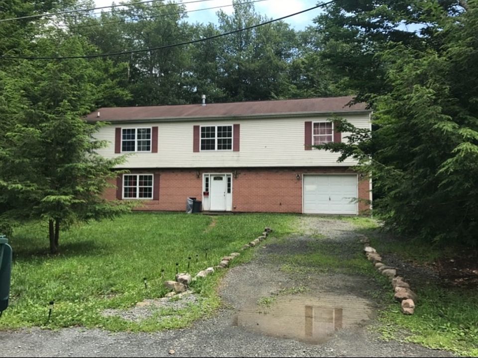 1st image of 3307 Woodland Dr