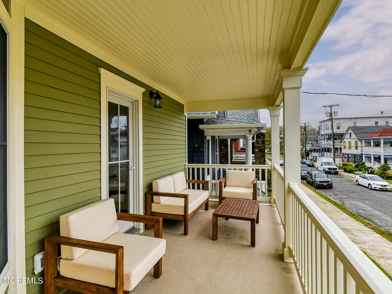 2 bed, 1986 sqft, $2,500 — Photo 3