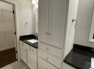 4020 Lennox Rd, Vestavia Hills, AL 35216