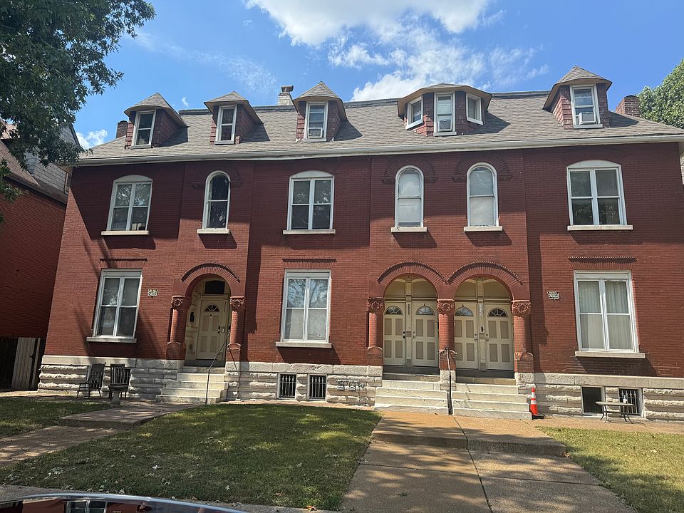 1st image of 3333 S Jefferson Ave #A