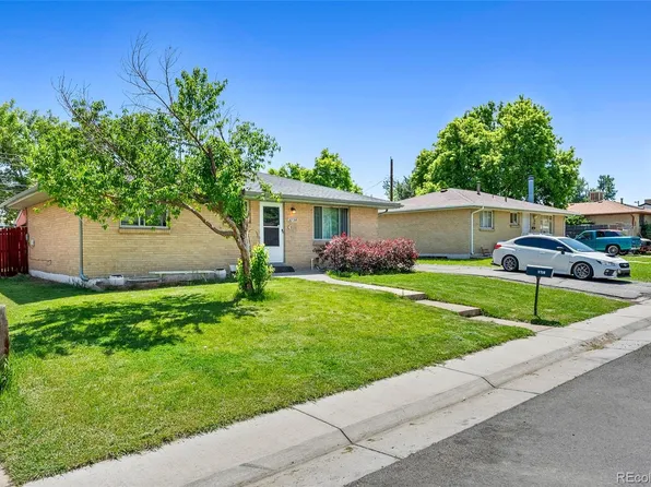 3738 S Green Court, Englewood, CO 80110