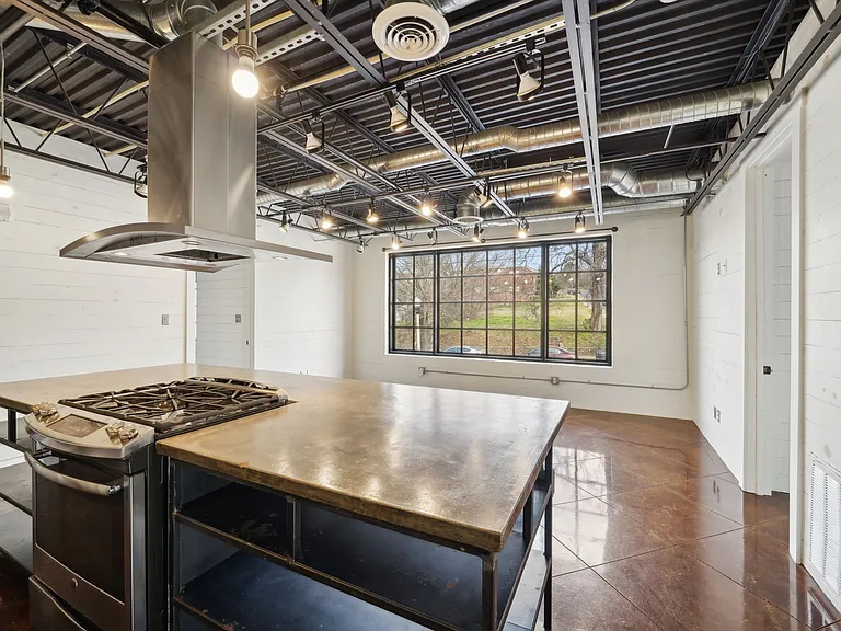 Lofts on 15th — Photo 54