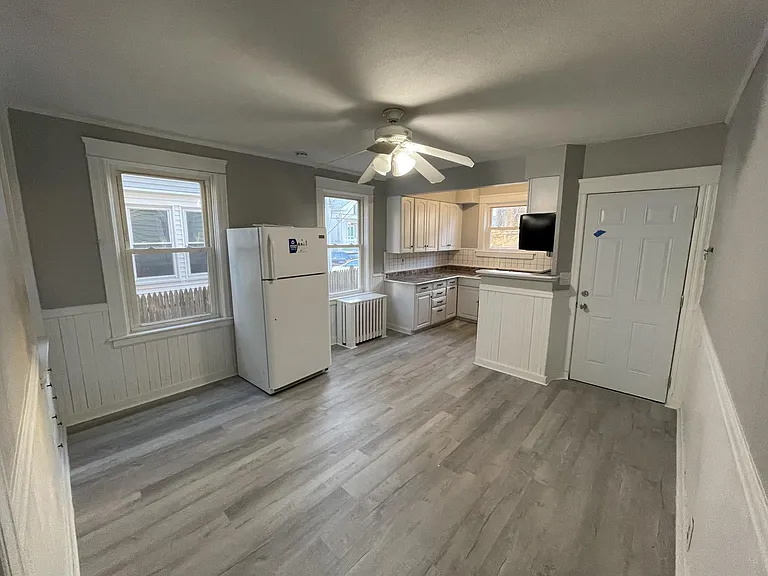 102 Canton St #1 — Photo 4