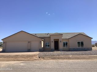 3525 N Juniper Dr, Eloy, AZ 85131