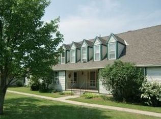16 Evergreen Ln, Middlebury, VT 05753