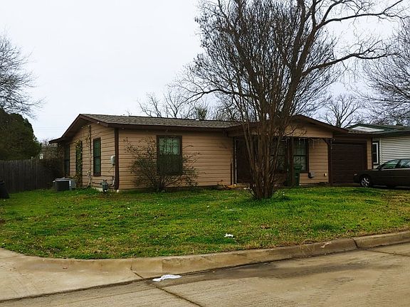 3rd image of 600 Greenway Dr