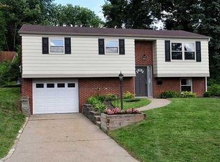 1613 Galeton Dr, Verona, PA