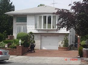 1st image of 466 Mayfair Dr S