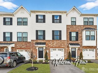 39 Sage Way, Mount Laurel, NJ 08054