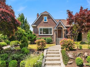 1537 Thorndyke Ave W, Seattle, WA 98199