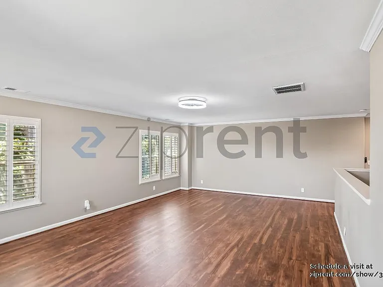 19 Lowell Ct — Photo 23