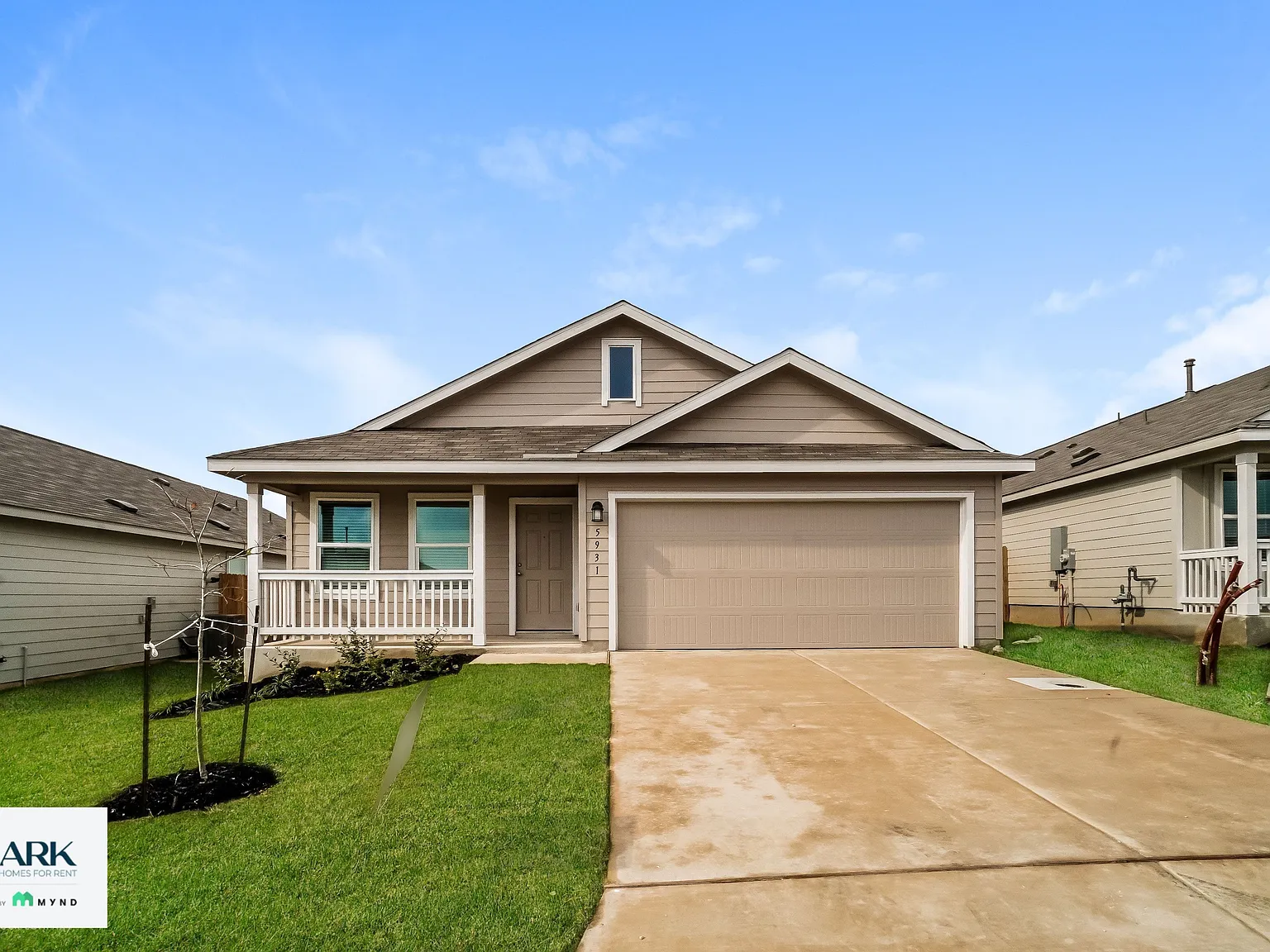 3 bed, 2.0 bath, 1217 sqft, $1,725 — Photo 1