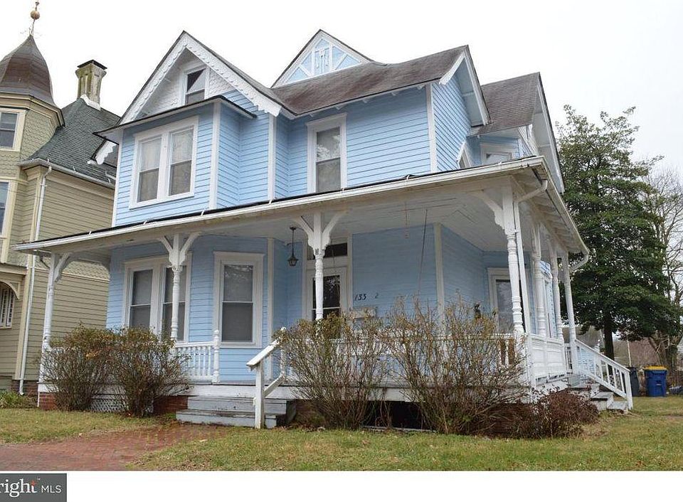 1st image of 133 W South St #1