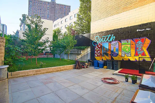 Rented by Keller Williams NYC | media 24