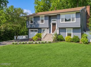 70 Commonwealth Ave, Red Bank, NJ 07701