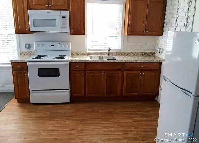 1 Mott Ave #2 — Photo 1