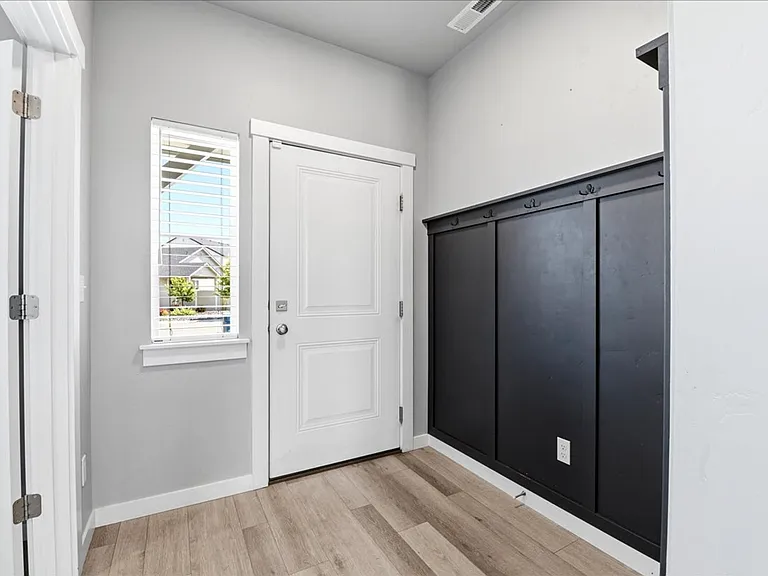 8345 S Snow Bird Ave — Photo 4