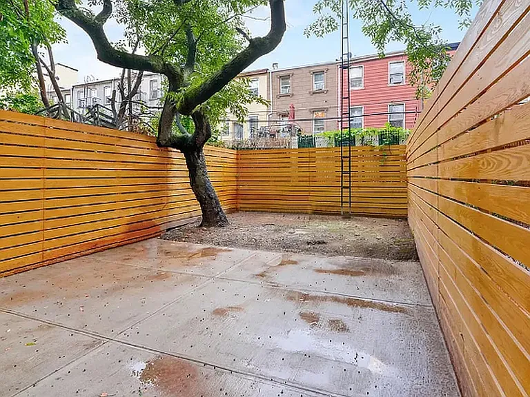 30 Cooper St #1 — Photo 11