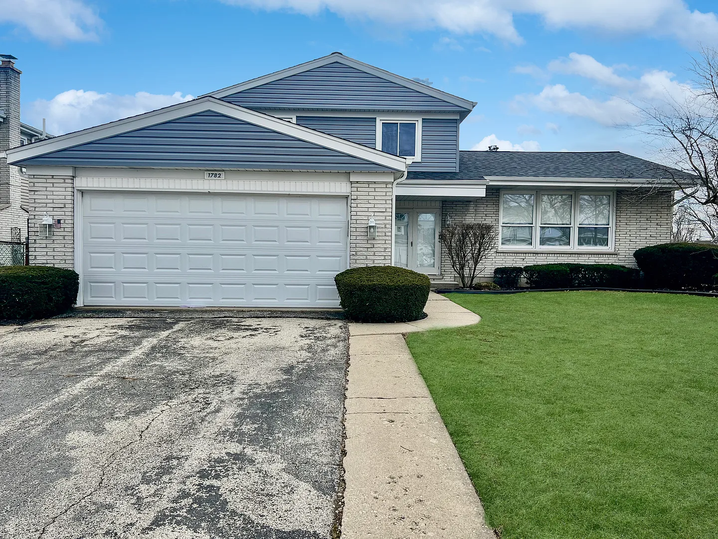 1782 Azalea Pl photo 1