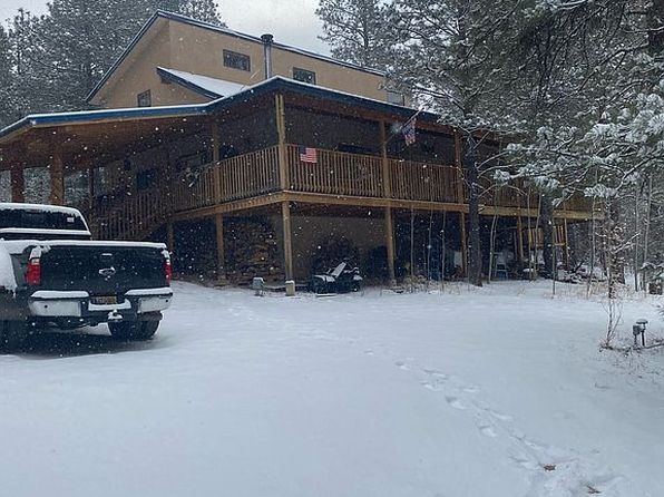 8 Coyote Dr