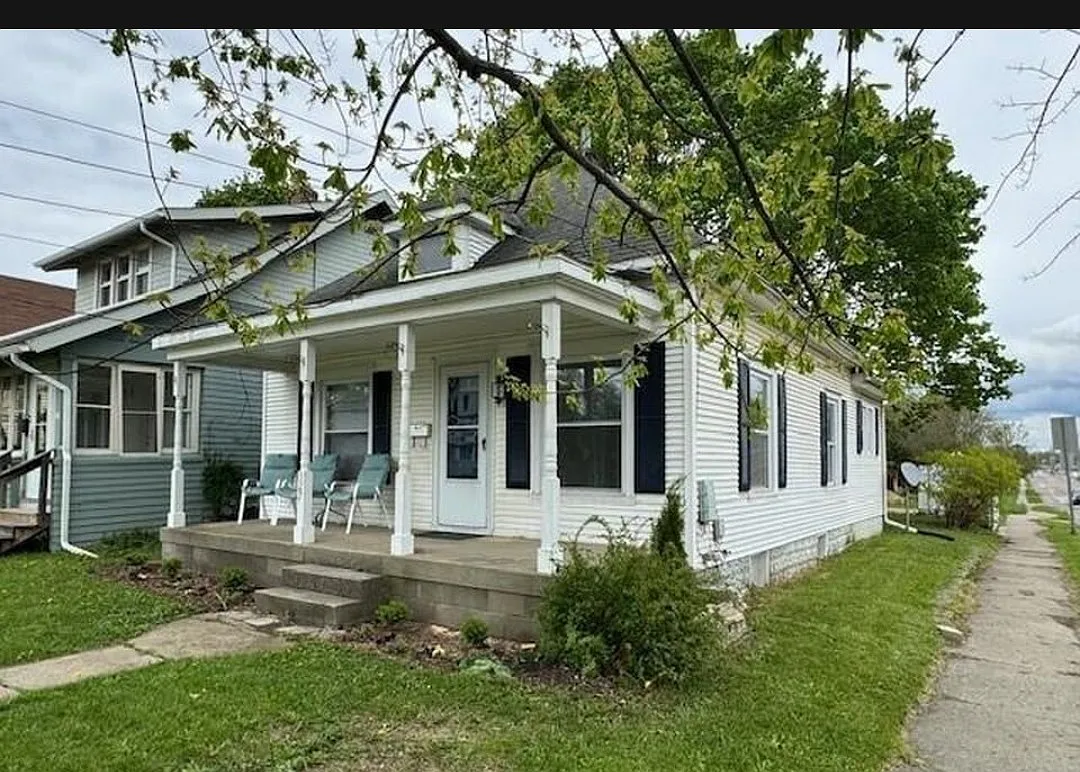 2 bed, 912 sqft, $1,500 — Photo 2