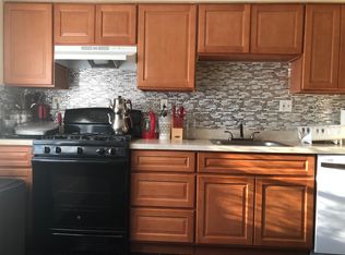 14 Banbury Ct, Robbinsville, NJ 08691