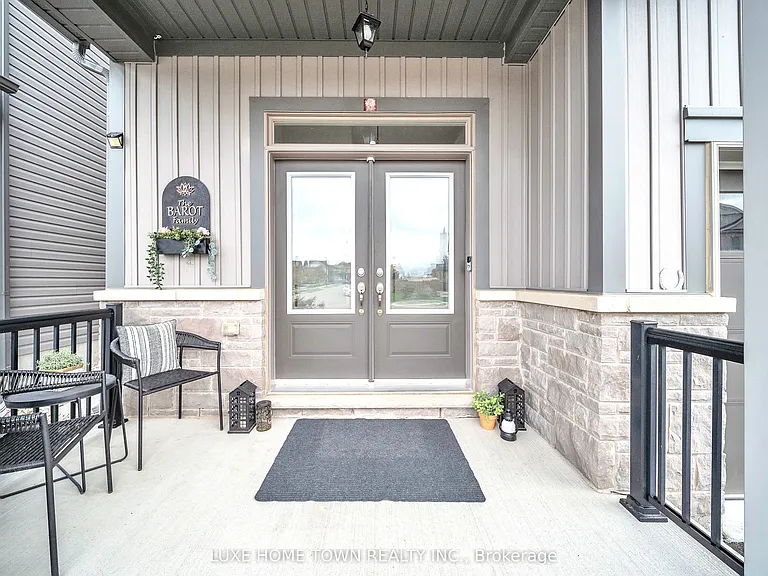 26 Gibbs Way — Photo 4