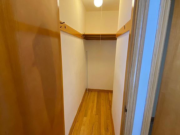5th image of 20551 Lakeshore Blvd #2