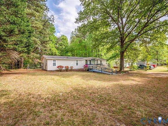 3rd image of 9975 Grove Ct