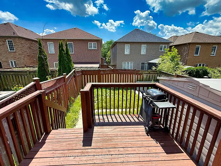189 Warwick Cres #UPPER — Photo 26