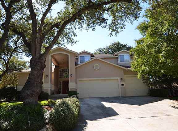 2nd image of 2754 Valencia Ln