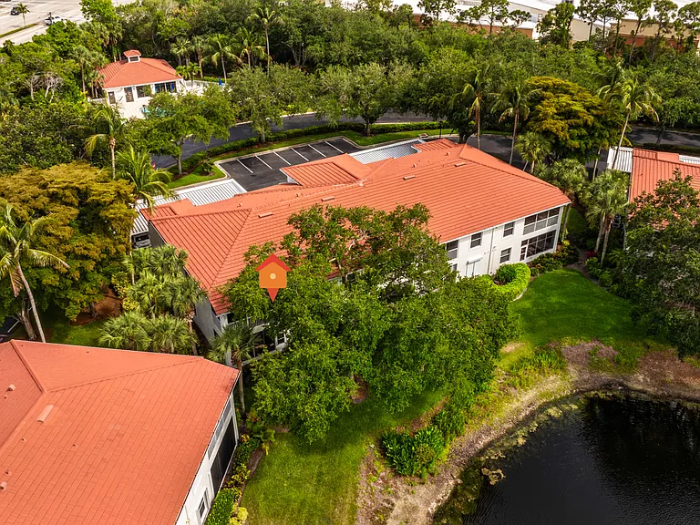 975 Tarpon Cove Dr #204 — Photo 73