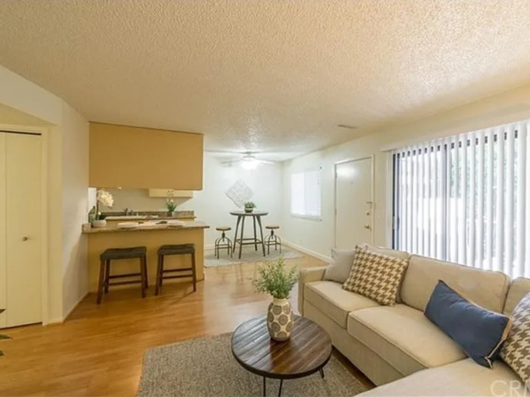 1412 N Cherry St #2 — Photo 7