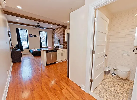 Rented by Modern Spaces | media 7