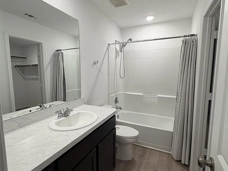 18757 Wembley Vista Trl — Photo 15