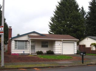 15807 SE Kelly St, Portland, OR 97236