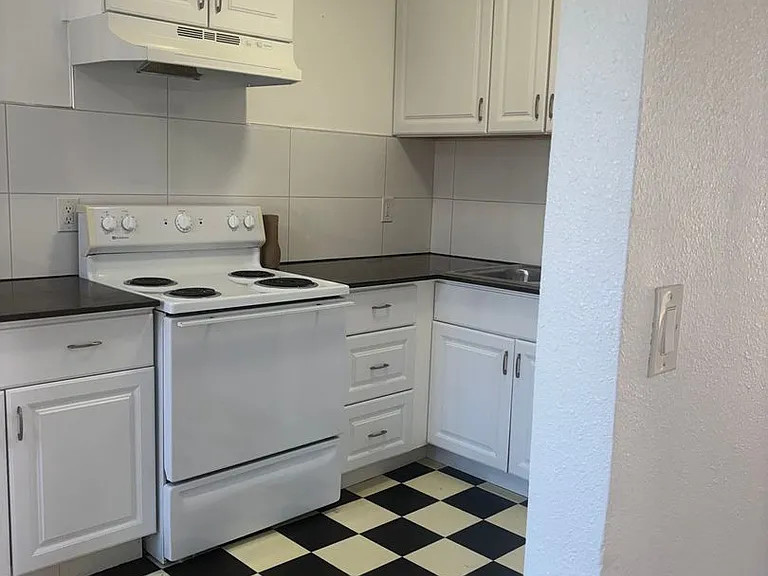 8230 Lemon Grove Way — Photo 1