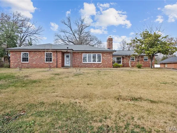 8621 S Laclede Station Rd, Saint Louis, MO 63123