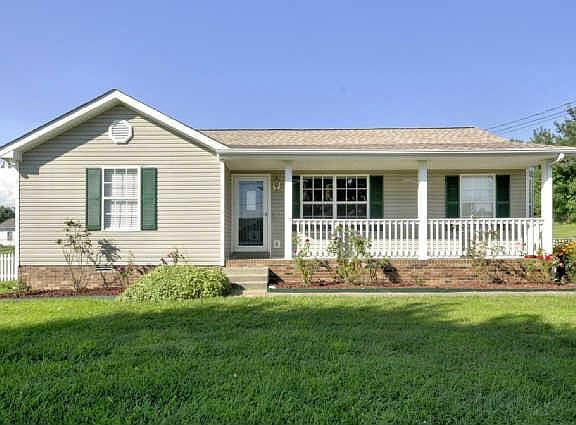 2nd image of 2875 Chinquapin Ln