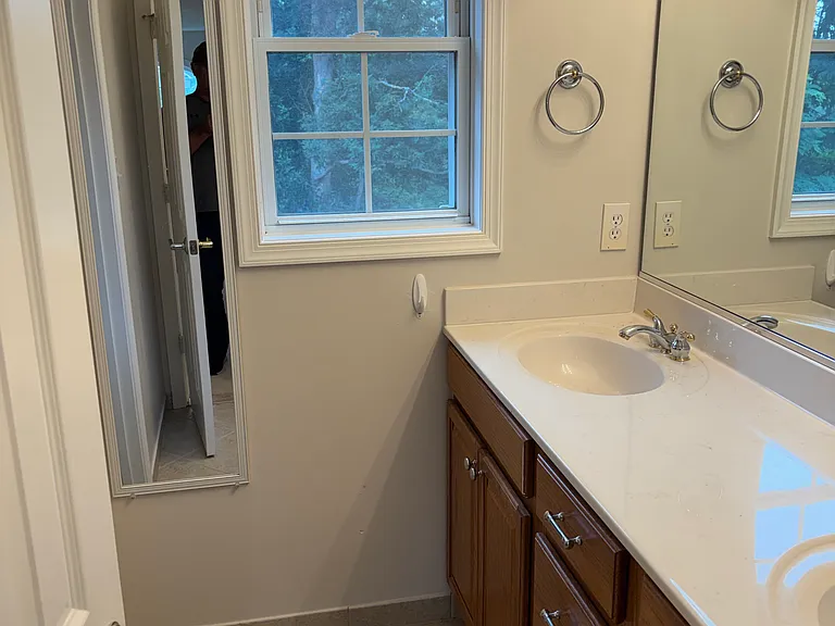 Full Bath Upstairs
