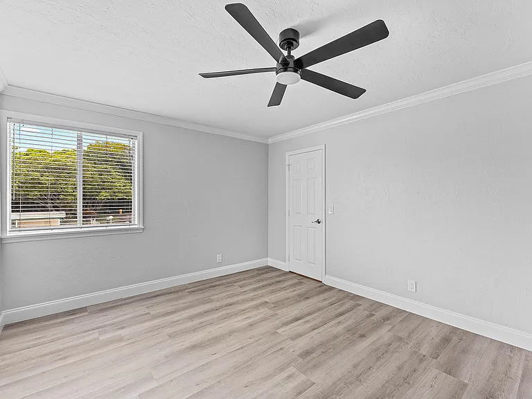 1866 Fairview Villas Dr #3 — Photo 22