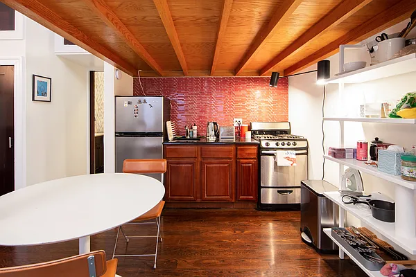 Rented by Living New York | media 1
