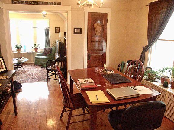 4th image of 1643 W Berwyn Ave #2