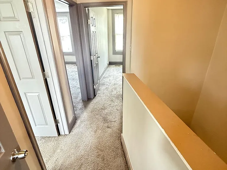 4027 Belwood Ave — Photo 8