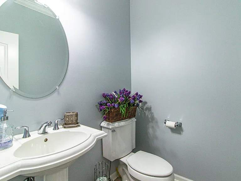 6 Beaconsfield Ct — Photo 9