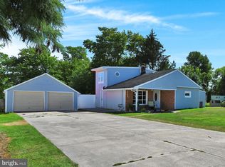 3260 Alta Vista Rd, Dover, PA 17315