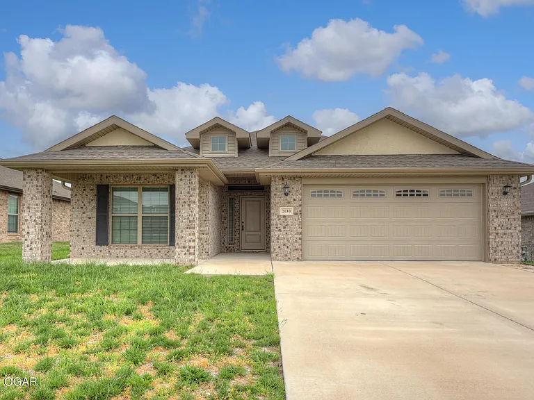 2030 Mardale Cir — Photo 1