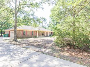 5376 Hillcrest Rd, Crestview, FL 32539