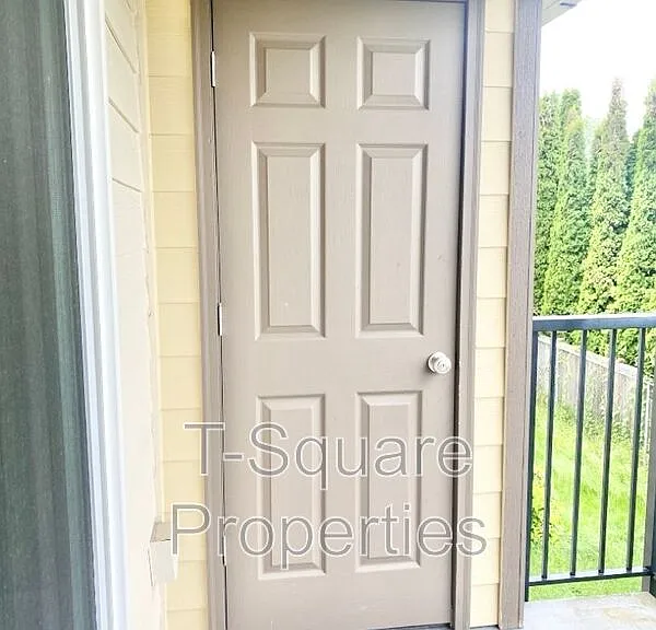 9719 Holly Dr #205 — Photo 11