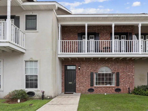 2171 Plantation Ln, Baton Rouge, LA 70820